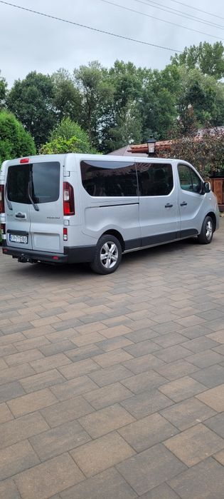 Renault Trafic 9 osoby