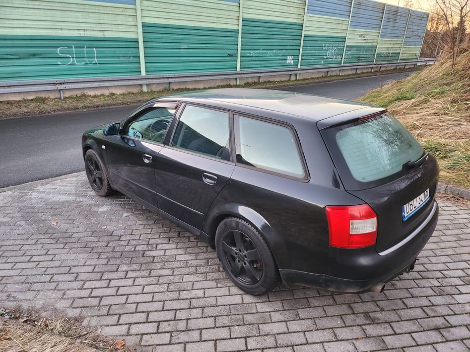 Audi a4b6 2.0 benzyna