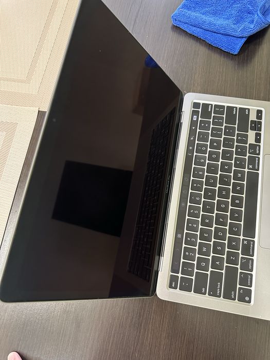 Macbook pro 13 M1 2020 256  touchbar
