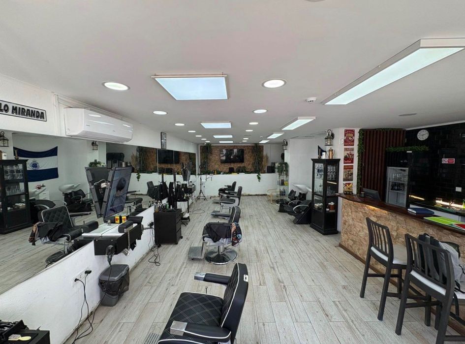 Trespasse barbearia totalmente equipada