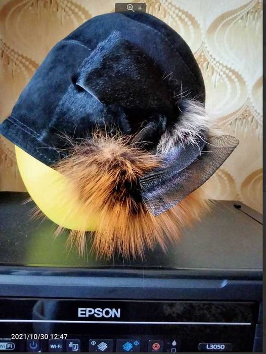 Ретро - шляпка из натуральной замши.