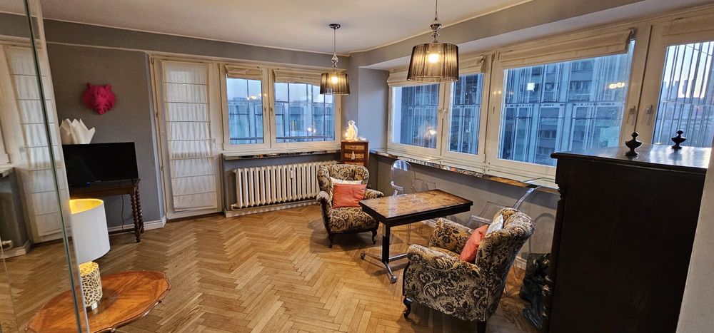 Kawalerka same centrum 27,6 m² + balkon | Metro M1 i M2