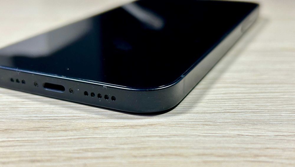 iPhone 12 64GB - Osobiście