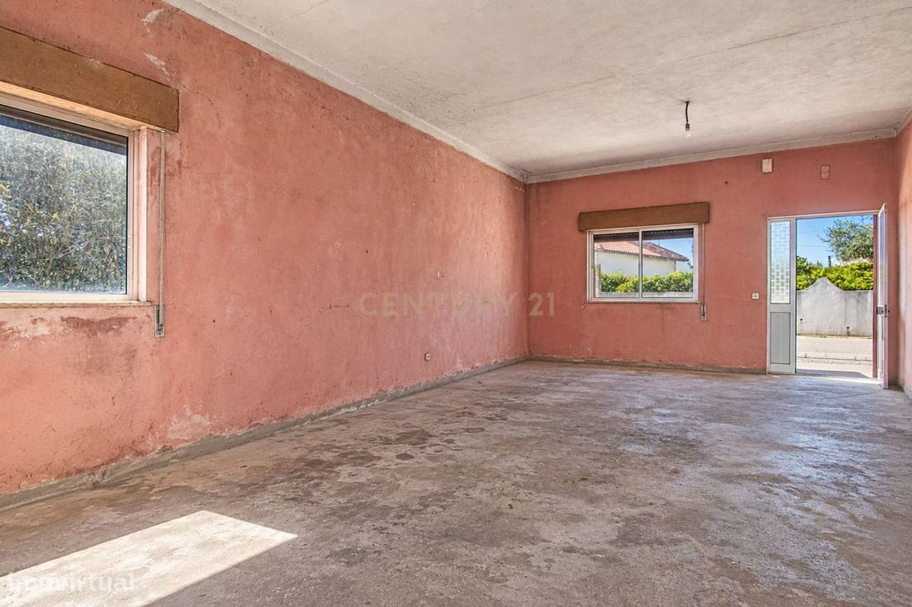 Moradia T3 com Garagem em Carritos, Tavarede – Figueira da Foz