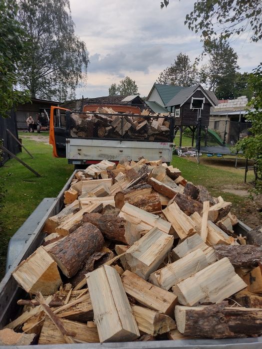 Drewno kominkowe opałowe sosna , stemple budowlane,