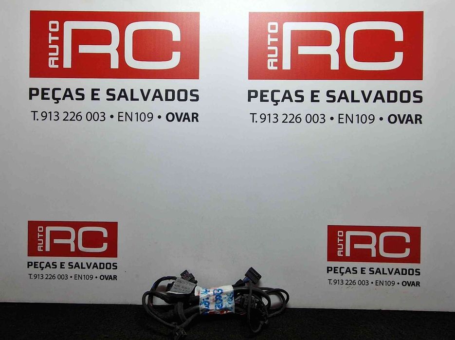 Sensor de Estacionamento Trás 8k0971104AC - AUDI A4 B8