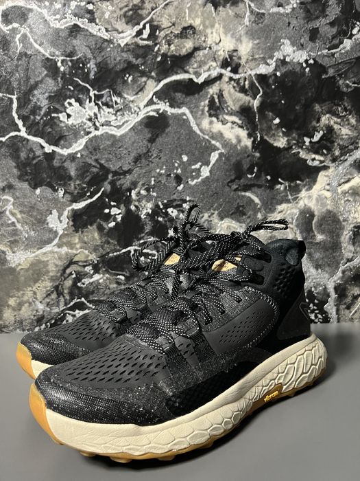Кросівки чоловічі New Balance Fresh Foam x Hierro v1 Mid-Cut 42.5р