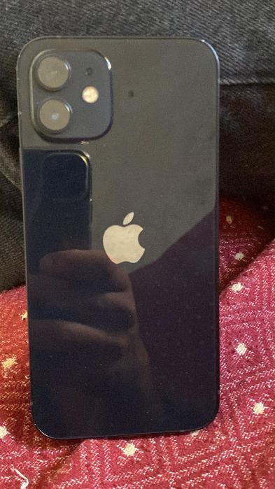 Vendo iPhone 12 normal ótimo estado 128gb