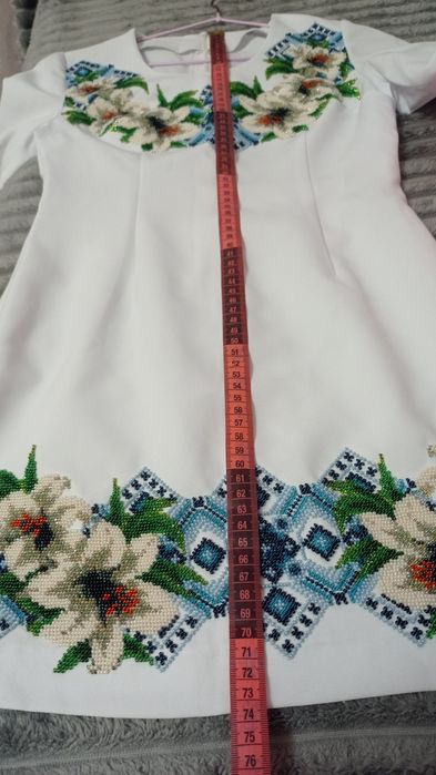 Плаття вишите бісером