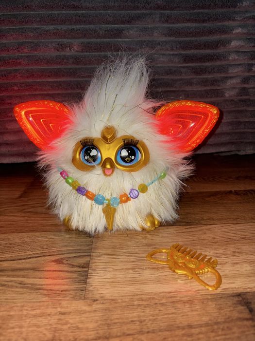 Furby mówiący w języku polskim