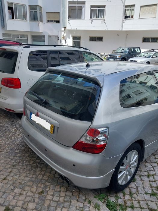 Honda Civic VII Hatchback 1.4 iS Gasolina 90cv • 2004 • 80.000 km