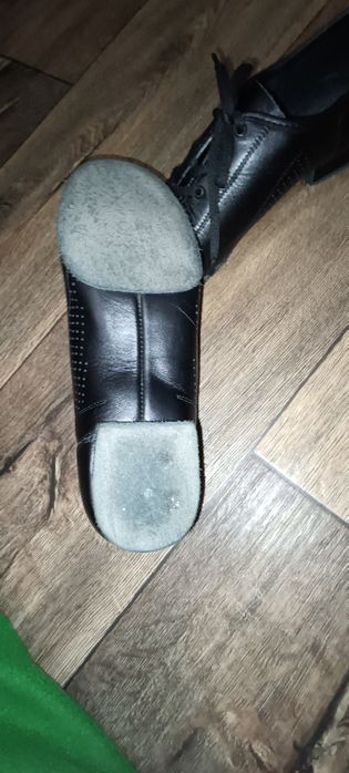 Стандартискі туфлі БУ