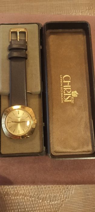 Złoty męski zegarek Longines