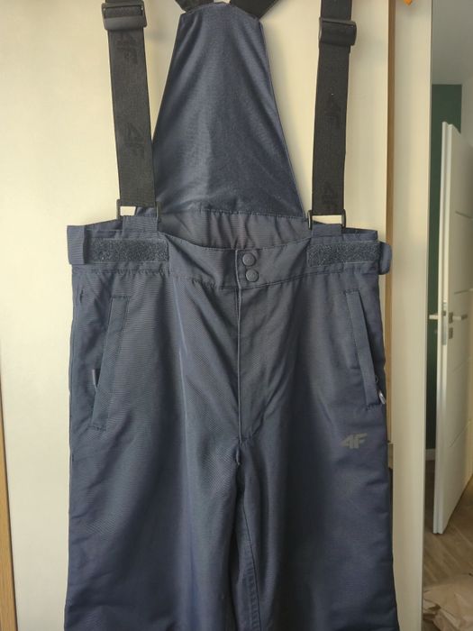 Kombinezon 4f 152