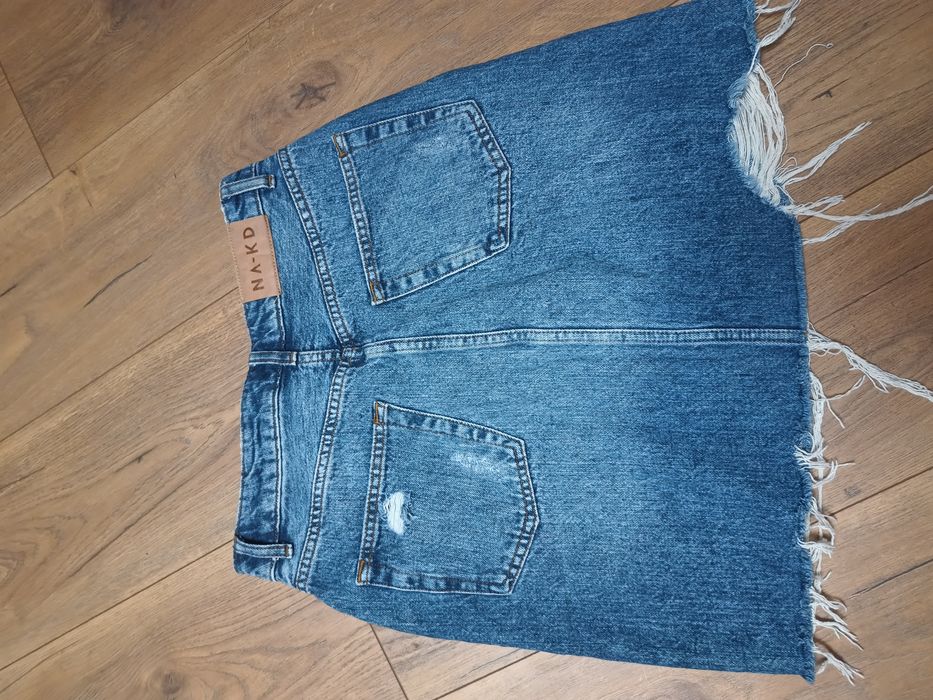 Spódnica jeansowa, r. 36