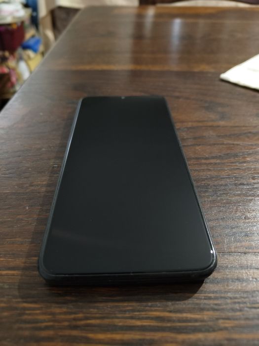 TCL305  com fones incluídos