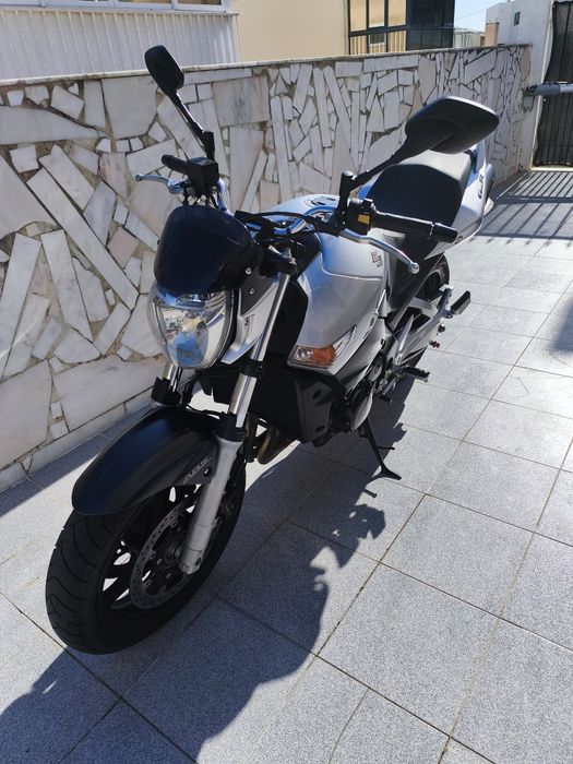 Suzuki GSR 600 de 2012