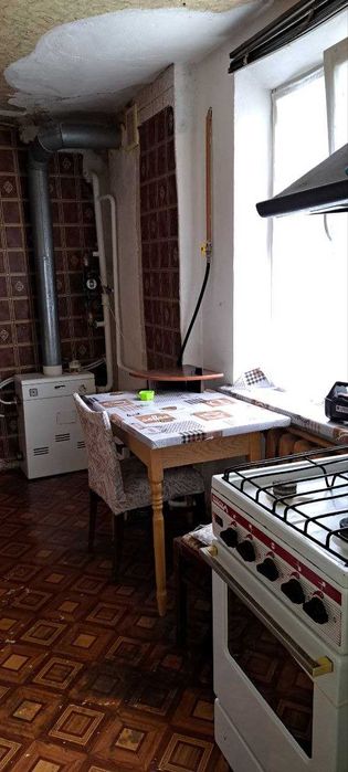 Продам приватний будинок у м. Синельникове