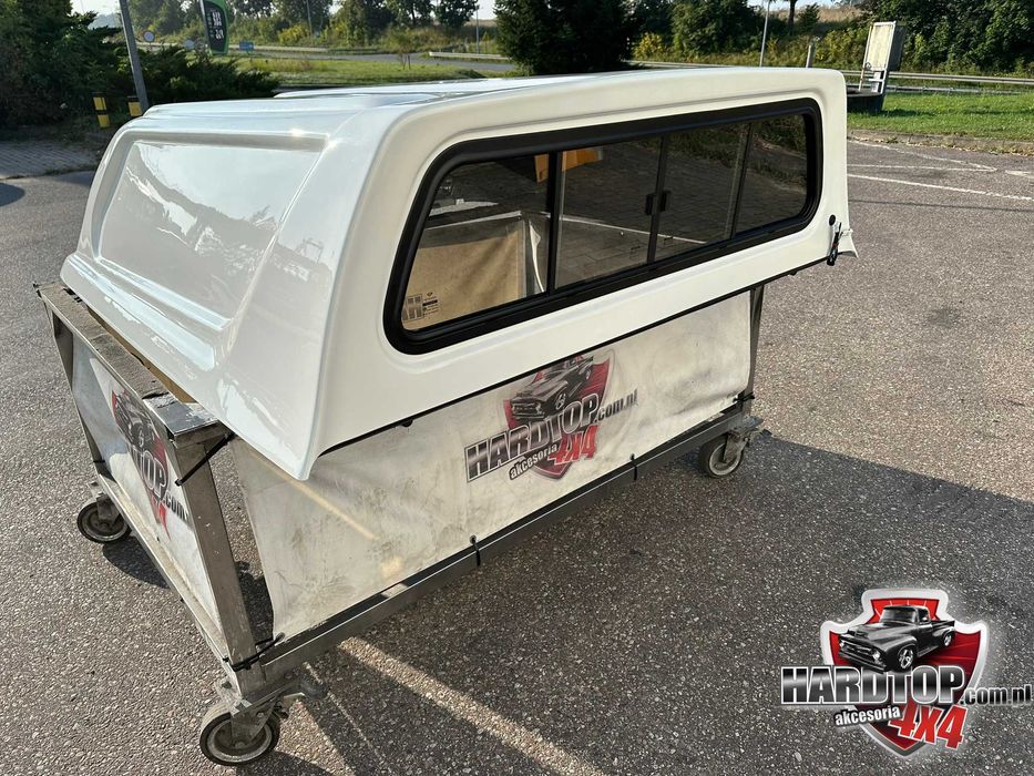 Zabudowa Toyota Hilux+ HARDTOP na pakę 2016+ NOWA