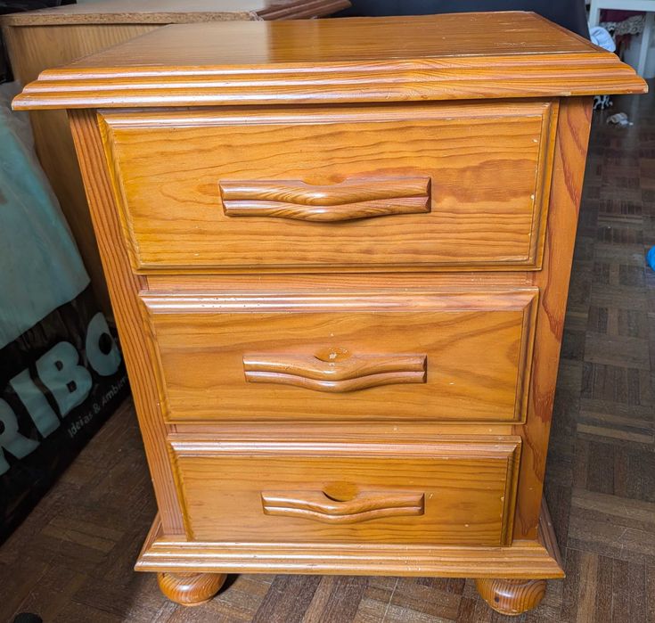 TWO BEDSIDE TABLES, LIKE NEW, €50 EACH, CHERRY AND LIGHT OAK64738113298563121