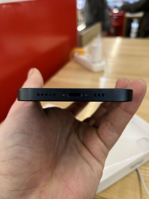 iPhone 13 с гарантией