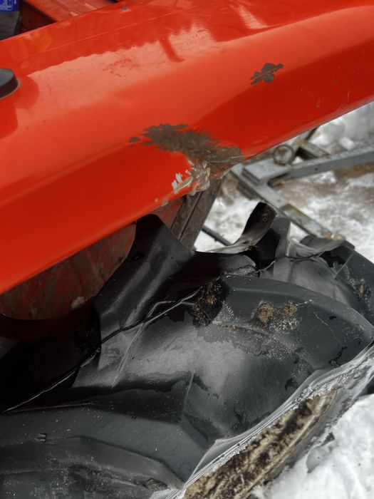 Продам Kubota gl 240 з оригінальною фрезою