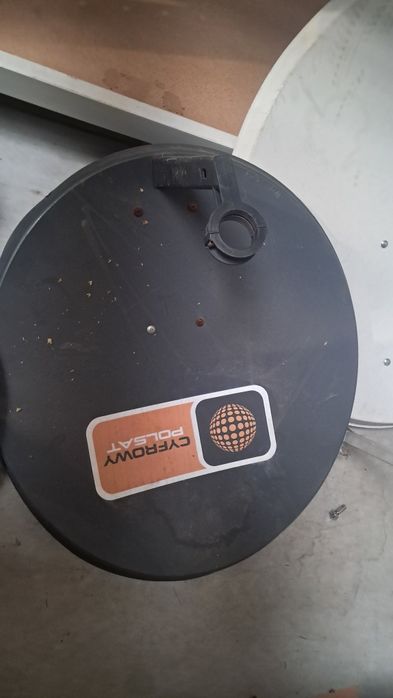 Antena Satelitarna Mała
