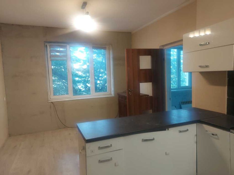 2 pokoje do odnowienia na Bałutach