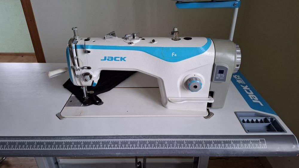 Швейна машина зігзаг Juki LZ-2284NU-7. Прямострочки, оверлоки Siruba