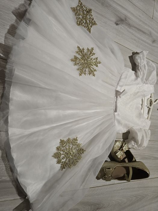 Плаття сніжинки на 6-8років