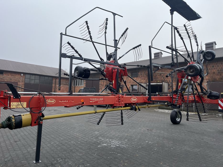 Zgrabiarka dwukaruzelowa 7,7 metra Vicona Andex 773 do boku 2009 rok