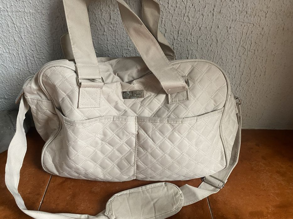 Mala maternidade bem conceituada