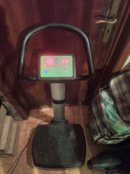 Maquina para fazer aulas de  Fitness