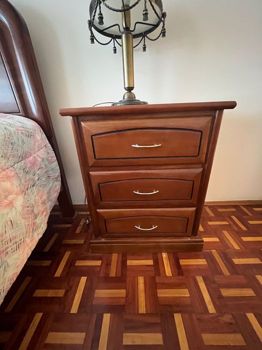 Mobília de quarto em excelente estado