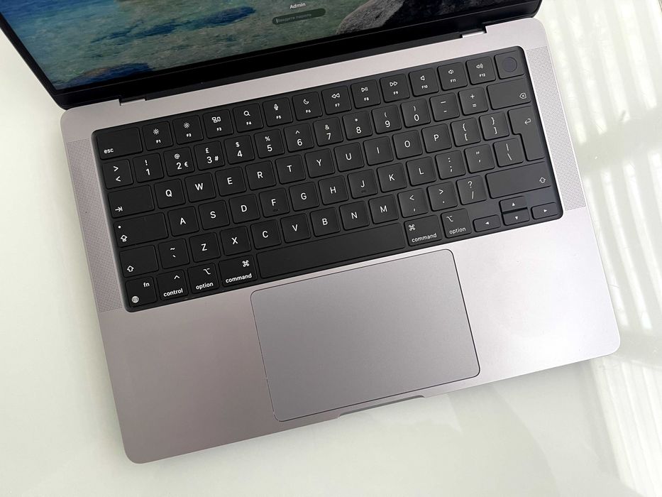 【極美品】MacBook Pro M1 14インチ 32GB 1TB Apple MacBook Pro 14