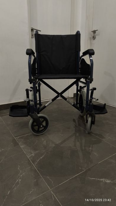 Cadeira de rodas Breezy 90
