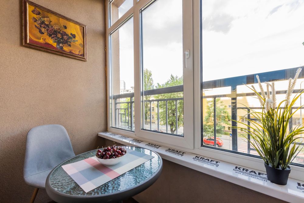 Акція ! Посуточно почасово кв центр Лівобережної МВЦ Комод