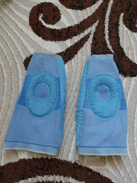 Бандажі на коліна