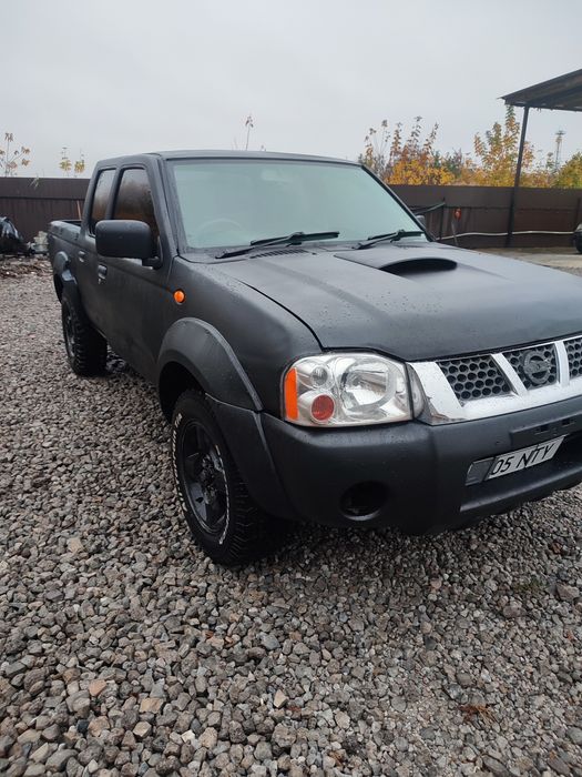 Продам Nissan Navara 2005р