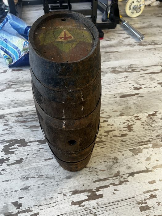 Barril / Pipo Oval Antigo em Madeira – Decoração Rústica / Adega
