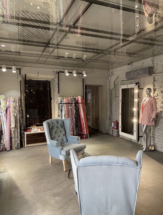 Продається готовий бізнес -магазин та ательє одягу