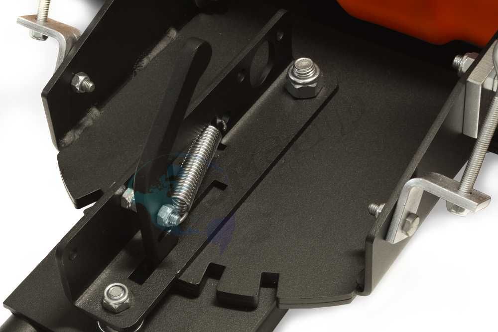 Pług SHark do odśnieżania Wzmacniany Plastik mocny 132cm quad atv trak