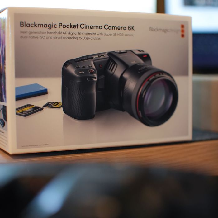 Blackmagic 6k como nova