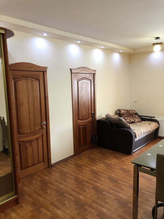 Продам 3-х кімнатну квартиру з автономним опаленням