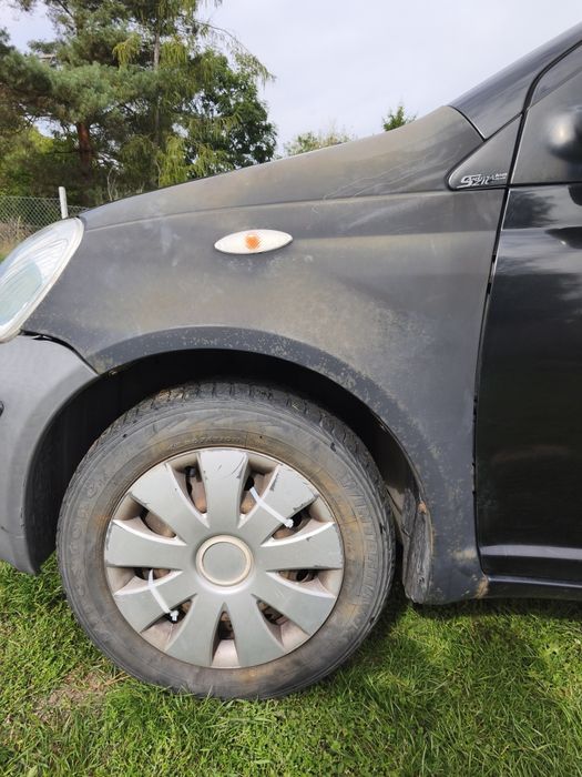 Sprzedam Toyotę Yaris I