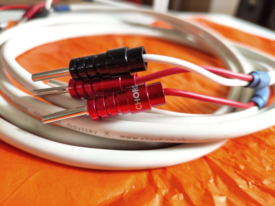 Kable głośnikowe posrebrzane Chord Odyssey X nowe