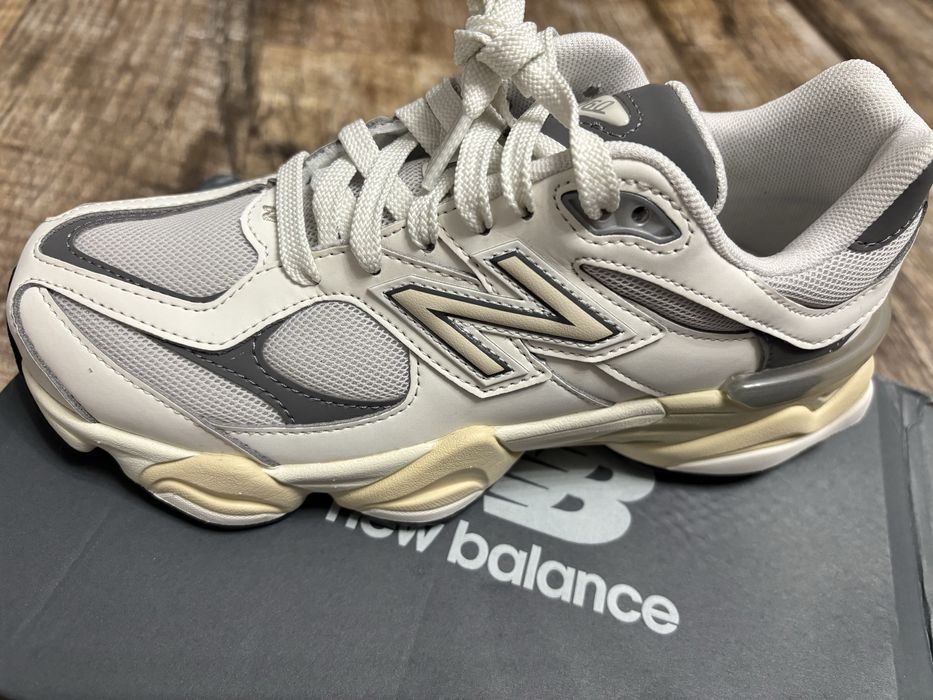 Продам кросівки new balance 9060 оригінал