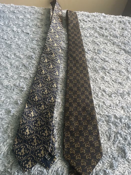 Краватки Salvatore Ferragamo