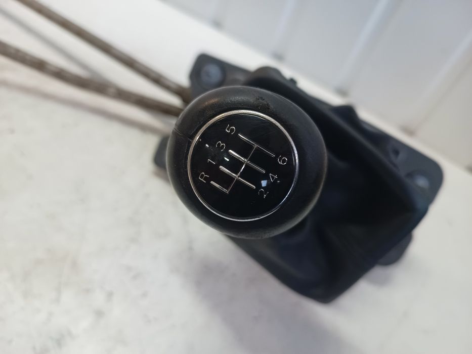 Lewarek wybierak mechanizm cięgna zmiany biegów Audi A4 B8 1.8 tfsi