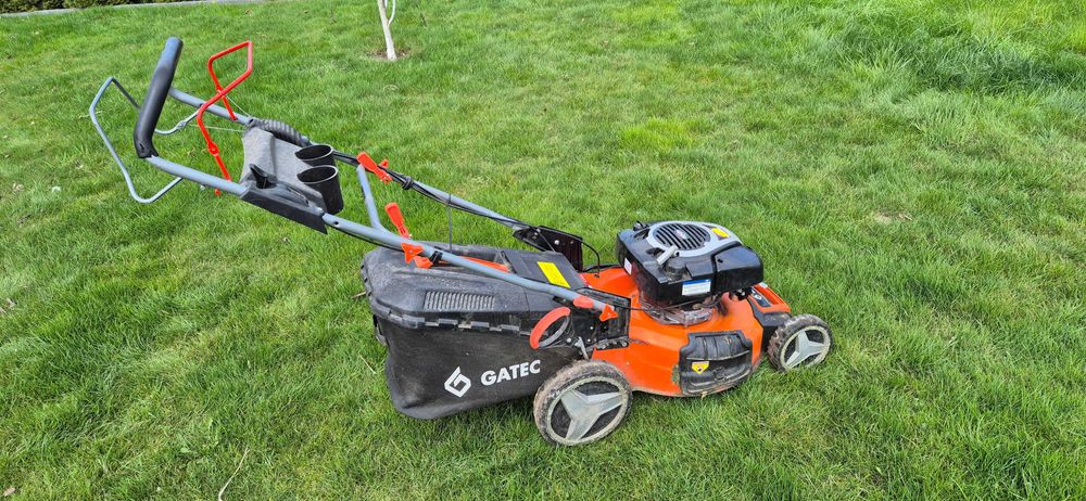 kosiarka spalinowa GATEC silnik Briggs & Stratton 750EX Uszkodzony silnik